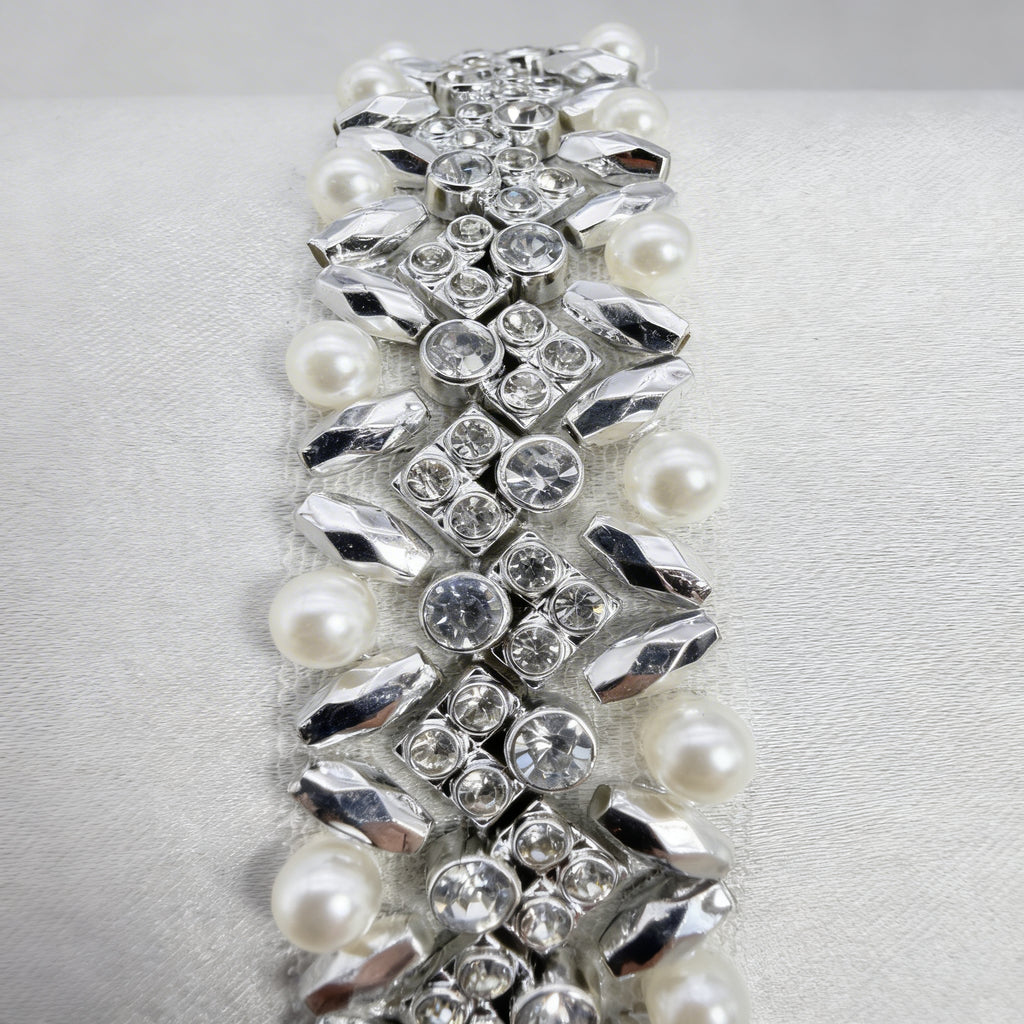 DIY Self Adhesive Trim with Beads, Pearls and Crystals rhinestones