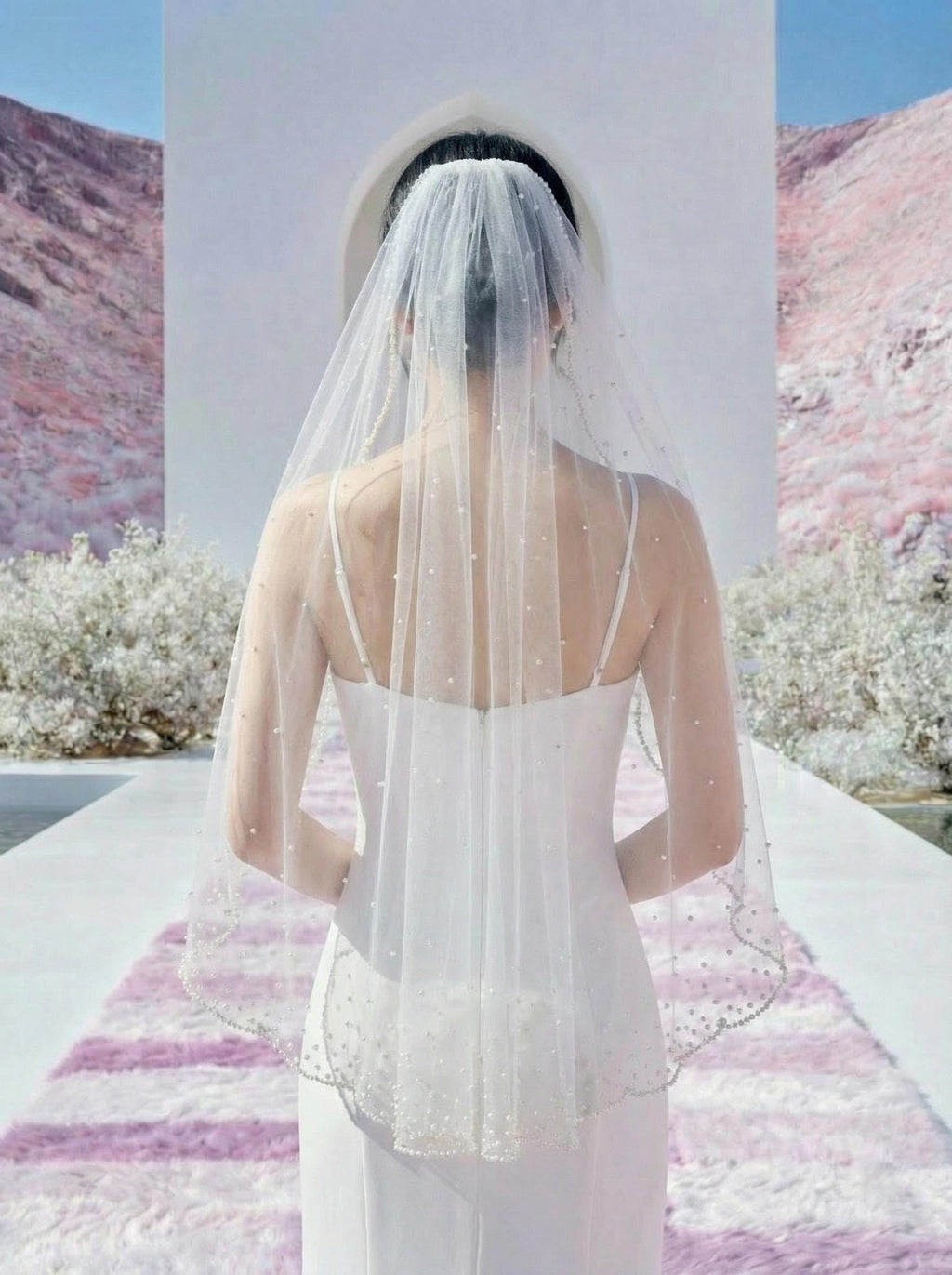 Delicate Pearl & Bow Bridal Veil