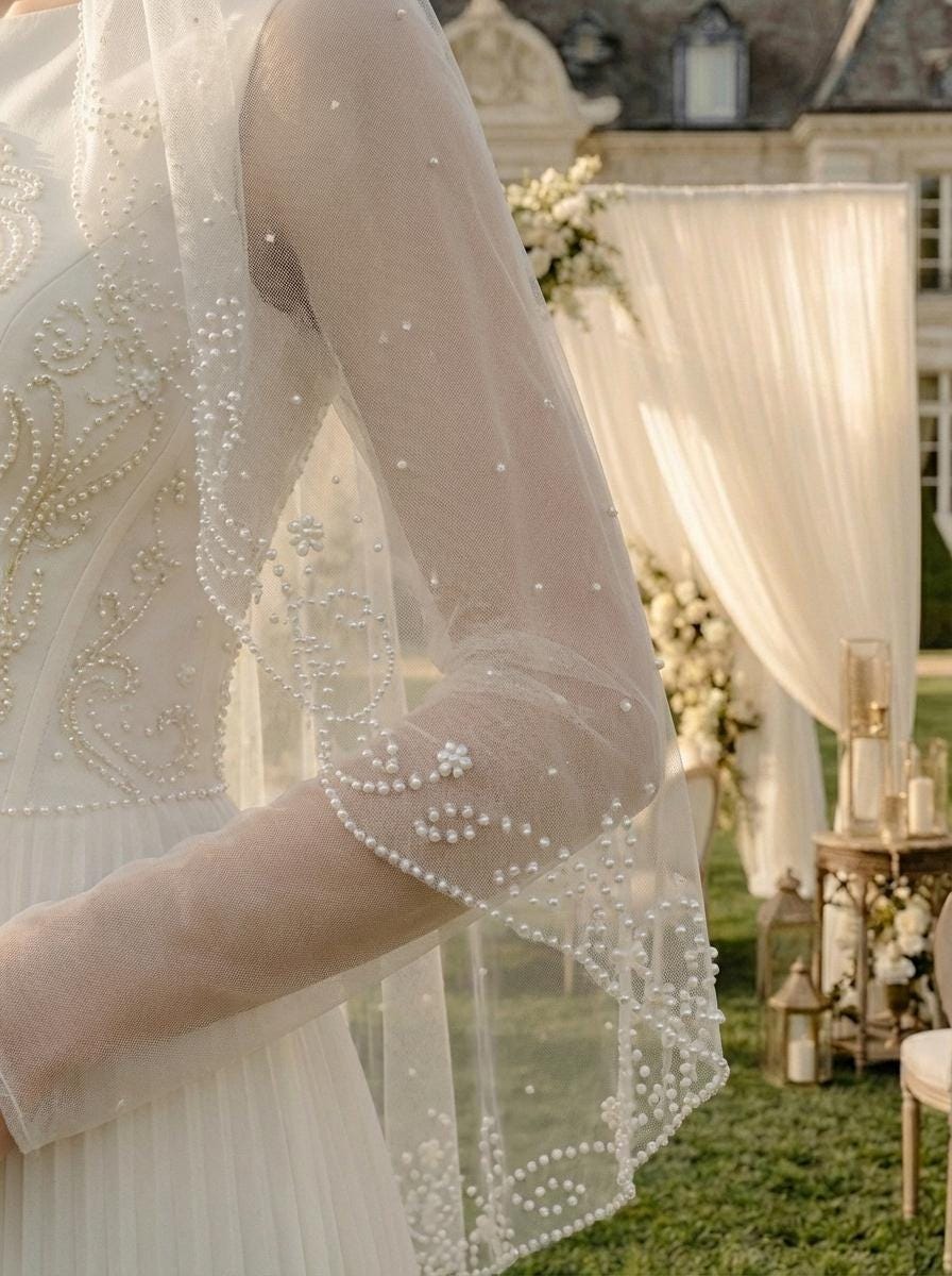 Ethereal Pearl Beaded Veil