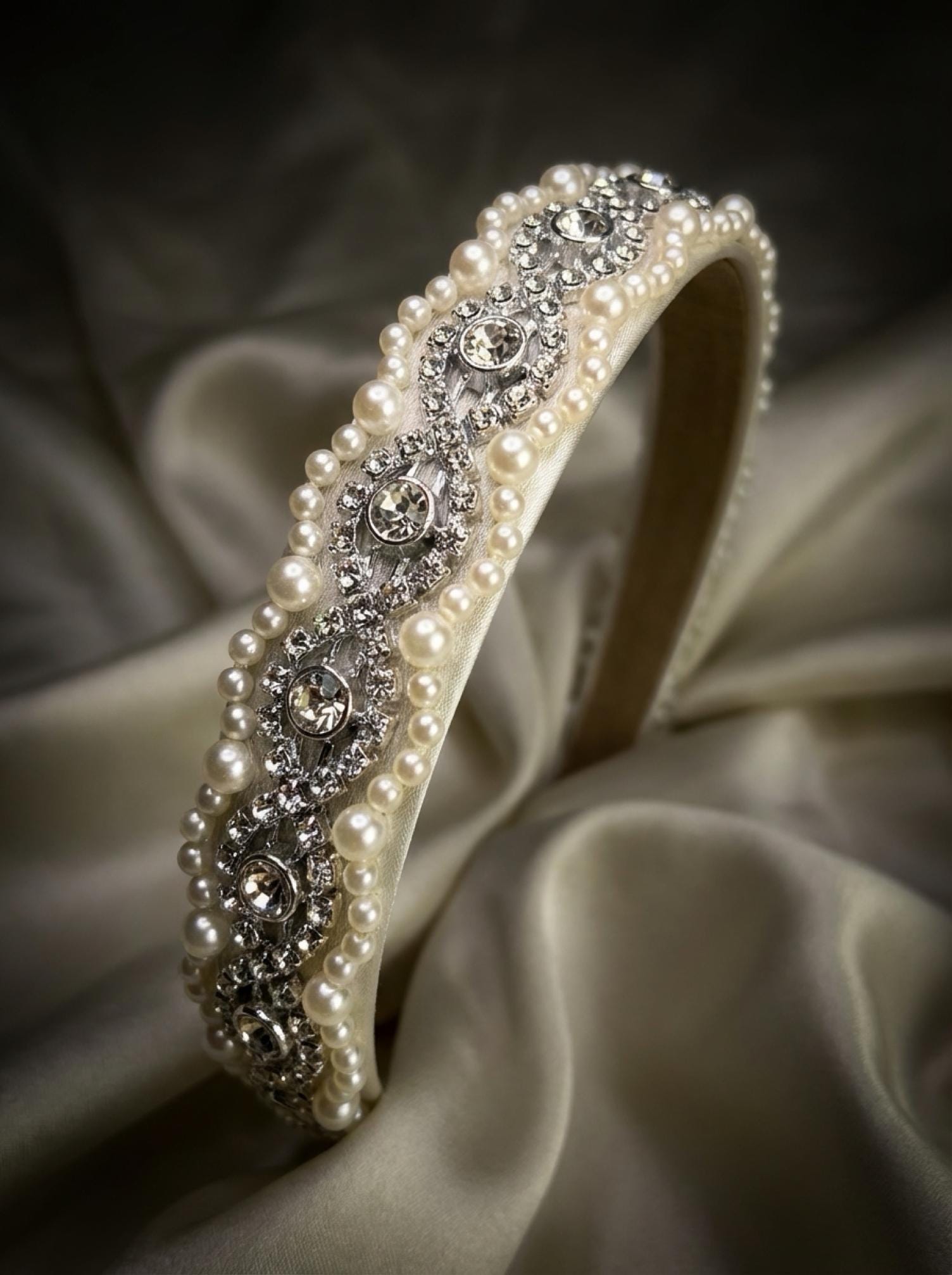 Pearl and Rhinestone Trim with Scalloped Edges Self Adhesive - Faraj Beading